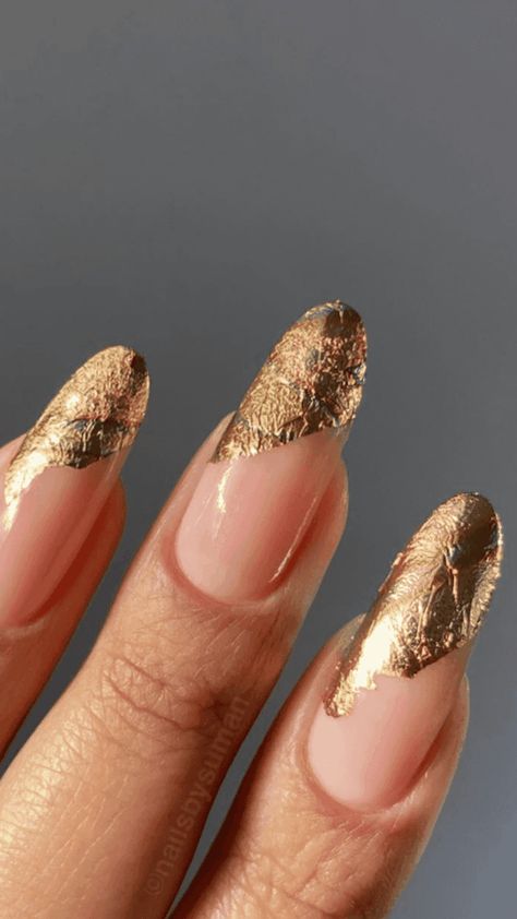 15 Gold Foil Manicure Ideas That Will Take Your Nails to the Next Level How To Use Gold Foil Flakes On Nails, Gold Manicure Ideas, Nails With Foil Flakes, Gold Flake Nails, Fresh Nail Designs, Foil Manicure, Gold Nail Ideas, Gold Foil Nails, September Nail Ideas