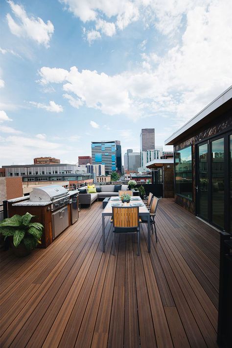 Built In Garden Seating, Nashville House, City Rooftop, Terrace Ideas, Estate Design, Rooftop Terrace Design, Rooftop Design, Pergola Attached To House, Rooftop Lounge