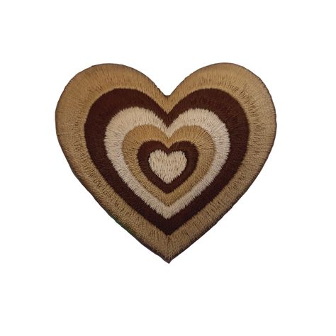 You guys!! Patches are our new favorite obsession.🙌Like, look how cute this is and it's so perfect for giving your old stuff new lifeeeee! Show off the most adorable Y2K Heart🤎 aesthetic on the back pockets of your jeans, your favorite beanie or trucker hat, backpack, tote bag, literally anywhere on a denim jacket, the list goes onnnn! BTW it's actually the easiest ever to apply with any regular iron! You're welcome.😉 Details: 2.5" High quality embroidery with iron-on backing (can also be sti Patches Iron On, Y2k Patches, Backpack Embroidery, Y2k Heart, Heart Aesthetic, Backpack Tote, Old Stuff, Brown Jeans, Sticker Patches