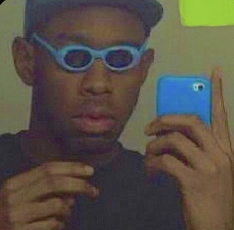 Emo Tyler The Creator, Tyler The Creator Spiderman, Tyler The Creator Glasses, Tyler The Creator Mugshot Funny, Tyler Goblin, Ig Profile Pic, Funny Filters, Tyler The Creator Wallpaper, Emo Wallpaper