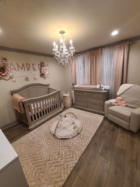 Baby Girl Nursery Theme, Nursery Ideas For Girls, Nursery Room Decor Ideas, Twin Nursery Room, Cozy Baby Room, Nursery Decor Ideas, Nursery Room Themes, Baby Nursery Inspiration, Baby Room Themes