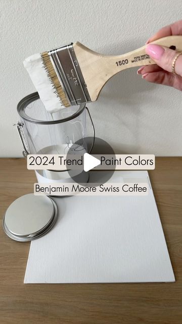 Spaces in Bloom Designs | Nashville on Instagram: "I’m sure you’ve heard the name once or twice - but that’s because Swiss Coffee by @benjaminmoore is always a homeowner fave ☕️🎨 This paint color is like a warm hug for your walls, turning every room into a cozy, light-filled dream.

We see this color a lot in homes because it truly is the perfect neutral, and the transformation? Chef’s kiss! 😘✨ Whether it’s jazzing up a tiny nook or giving a living room that airy vibe, Swiss Coffee is my go-to magic potion.

#interiordesign #interiordesigner #interiorinspo #trendinginteriordesign #interiordesign2024" Swiss Coffee Benjamin Moore 75% Strength, Swiss Coffee Paint Living Rooms, Colors That Go With Swiss Coffee Paint, Swiss Coffee Walls With White Trim, Swiss Coffee Benjamin Moore, Swiss Coffee Paint, Swiss Coffee, Dark Floors, Magic Potion