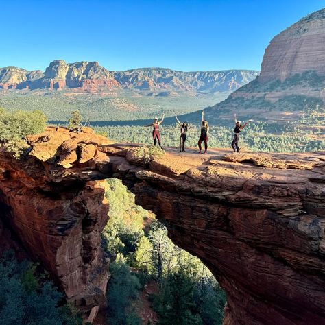 Tips and Itinerary a weekend of hiking, dining, adventure and wellness in Sedona, Arizona Sedona Girls Weekend, Sedona Girls Trip, Sedona Resort, Costco Travel, Wellness Activities, Resort Pools, The Enchantments, Sedona Arizona, Girls Weekend