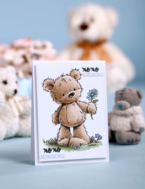 XOXO - a cute card featuring a teddy bear holding a single flower Bear Holding Flowers Drawing, Felted Cards, Teddy Bear Cards, Alcohol Drawing, Scrapbook Cards Ideas, Cards For Scrapbook, Teddy Bear Card, Valentines Bear, Lotv Cards