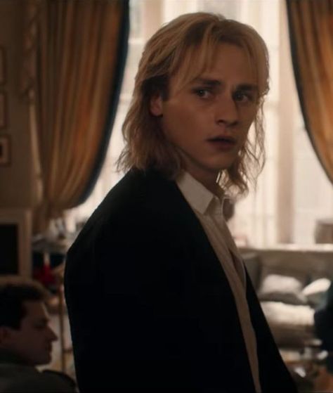 |QUEEN| - #13 - Wattpad Roger Taylor Ben Hardy, Ben Hardy Roger Taylor, Man With Long Hair, Benjamin Hardy, Bohemian Rhapsody Queen, Bohemian Rhapsody Movie, Bohemian Rhapsody Cast, Queen Movie, Roger Taylor Queen