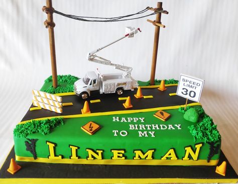 Lineman Cake fondant cones Lineman Birthday Cake, Lineman Cake Ideas, Lineman Graduation Party, Lineman Cake, Lineman Party, Power Lineman, Western Theme Party, Cake Fondant, Cool Birthday Cakes