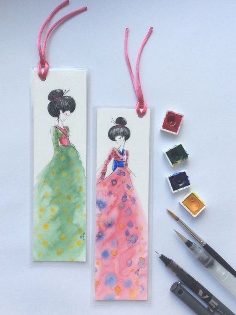 Painting Bookmarks, Handmade Bookmarks Diy, Doodle Paint, Creative Bookmarks, Bookmark Craft, Watercolor Bookmarks, Watercolor Projects, Diy Bookmarks, Book Markers