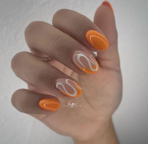 Easy Orange Nail Designs, Autumn Biab, Mclaren Nails, Shellac Nails Fall, Nail Summer, Lemon Nails, Kutek Disney, Pedicure Ideas, Fall Gel Nails