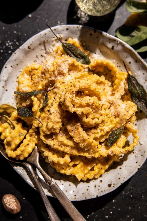 Brown Butter Risotto, Brown Butter Pumpkin Pasta, Fall Risotto, Fall Pasta Dishes, Autumn Pasta Recipes, Sage Brown Butter, Fall Pasta, Half Baked Harvest Recipes, Pasta Alfredo