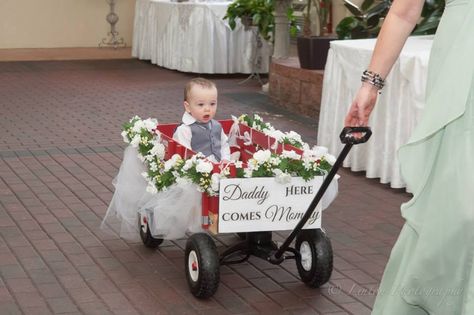 Flower Girl Wagon, Wedding Wagon, Wagon For Wedding, Sweet Cup, Naming Ceremony Decoration, Chelsea Wedding, Red Wedding Theme, Family Wedding Photos, Beautiful Wedding Decorations