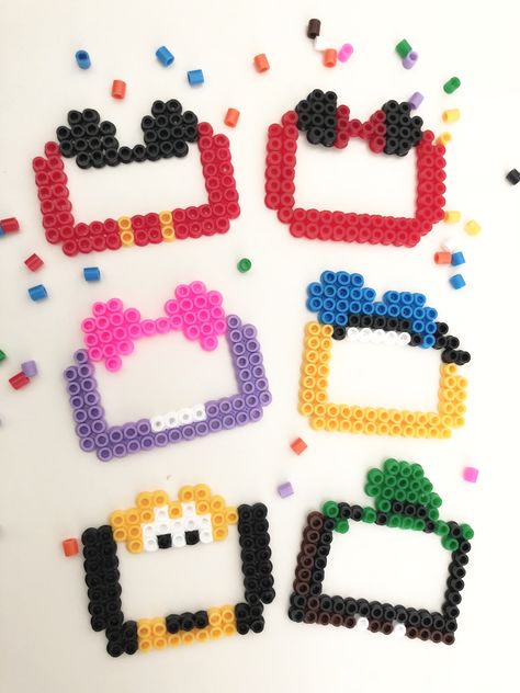 Disney Frame ... #hama #beads #disney #frame # PYSSLA Peeler Bead Picture Frame, Perler Frame, Hama Beads Disney, Melty Bead Designs, Bead Frames, Pearl Beads Pattern, Easy Perler Beads Ideas, Hama Beads Design, Fusion Beads