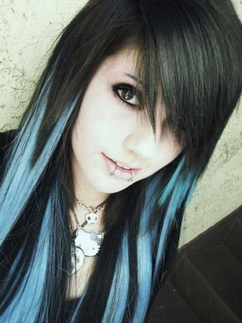 35 Latest Popular Emo Hairstyles for Girls Black And Blue Hair, Emo Scene Hair, Emo Hair, Hair Color Blue, Scene Hair, Dye My Hair, Grunge Hair, Piercing Tattoo, Hair Dos