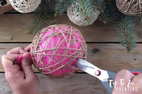 Yarn Balloon Diy, Diy Twine Orbs, Diy Balls, Yarn Balloon, Different Types Of Yarn, Nanny Ideas, String Balloons, Twine Balls, Yarns Ornaments