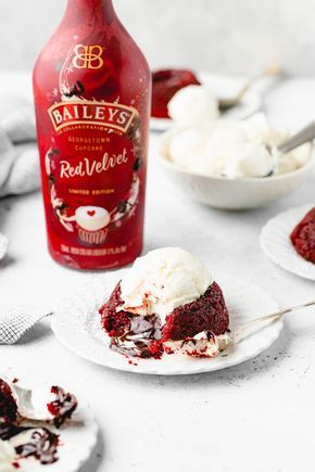 #ad This decadent and festive Baileys red velvet lava cake bakes up as a tender, lightly chocolate moist cake with an oozing chocolate center! #cake #lavacake #moltencake #redvelvet #chocolatecake #valentinesday #holidaydessert #valentinesdaydessert Red Velvet Lava Cake, Boozy Cupcakes Recipes, Chocolate Moist Cake, Baileys Irish Cream Recipes, Liquor Cake, Irish Cream Recipe, Boozy Chocolate, Fancy Desserts Recipes, Baileys Recipes