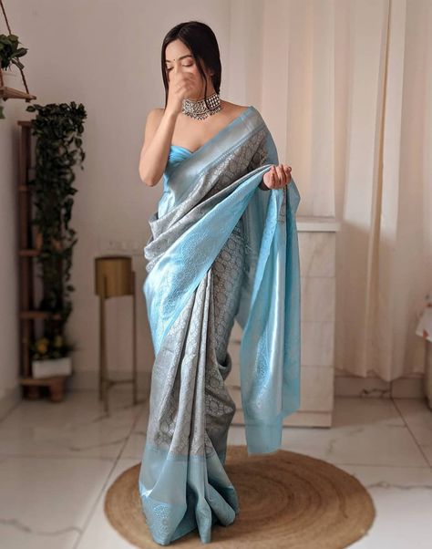 Latest Silk Sarees, Blue Silk Saree, Fashionable Saree Blouse Designs, Border Saree, Indian Saree Blouses Designs, Indian Fashion Saree, Saree Designs Party Wear, Saree Trends, Stylish Sarees