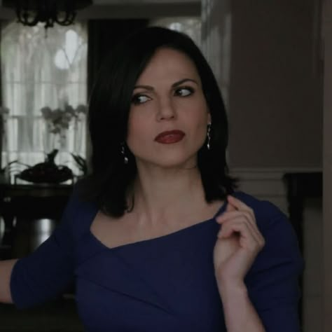 Lana Parrilla Once Upon A Time, Adult Face Claims, Regina Once Upon A Time, 47 Year Old Women, Regina Ouat, Once Upon A Time Regina, Regina Evil Queen, Regina Mills Evil Queen, American Housewife