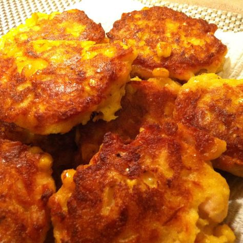 Corn Fritters Recipe, Dinner Suggestions, Corn Fritter Recipes, Corn Chicken, Chicken Corn, Fritters Recipe, Healthy High Protein Meals, Corn Fritters, Fritter Recipes