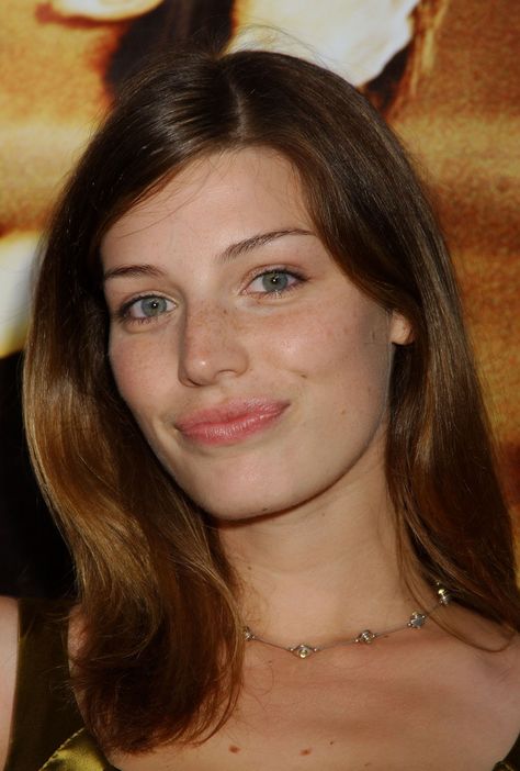 Young Jessica Paré (2160×3203) Blonde With Freckles, Jessica Pare, True Spring, Clear Spring, Bright Spring, Blonde, Beauty