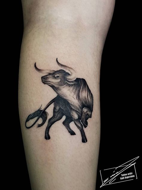 Bull Skull Taurus Tattoo, Trader Tattoo Ideas, Taurus Zodiac Tattoo Men, Oxen Tattoo, Bull Zodiac Tattoo, Ox Tattoo Zodiac, Bull Neck Tattoo, Ox Zodiac Tattoo, Bull Tattoo Small