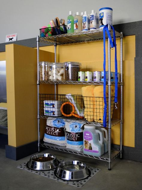 Wire Garage Shelf for Pet Supply Storage >> http://www.hgtv.com/design-blog/clean-and-organize/garage-organizing-ideas?soc=pinterest Easy Garage Storage, Pet Supplies Organization, Diy Chat, Food Storage Cabinet, Pet Station, Pet Feeding Station, Dog Organization, Metal Shelving, Pet Area