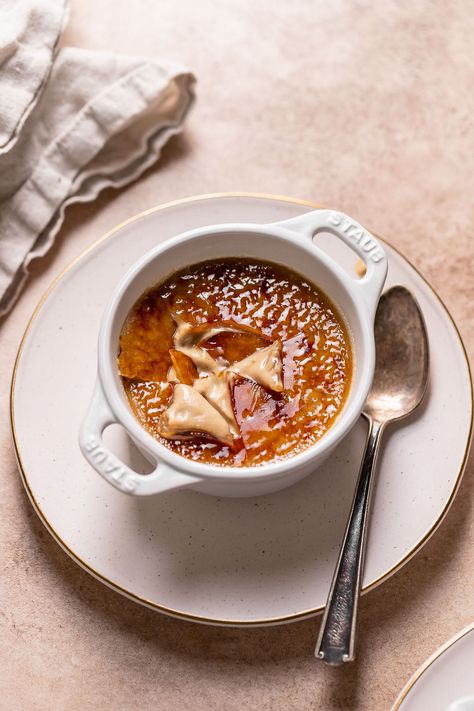 I'm not sure I've ever been more proud of a dessert than I am of these insanely creamy Coffee Crème Brûlée. The custard has a rich coffee flavor from instant espresso powder, and is silky smooth. The very best part? That caramelized sugar topping, which adds the perfect crunch. Can be made 2 days in advance (but brûlée the sugar just before serving!). Gluten-free. #wellseasonedstrudio #cremebrulee #dessert #cremebruleerecipe #espressopowder Crème Brûlée Coffee, Creme Brulee Coffee, Coffee Creme Brulee, Instant Espresso, Creme Brulee Recipe, Brulee Recipe, Coffee Granules, Creamy Coffee, Caramelized Sugar