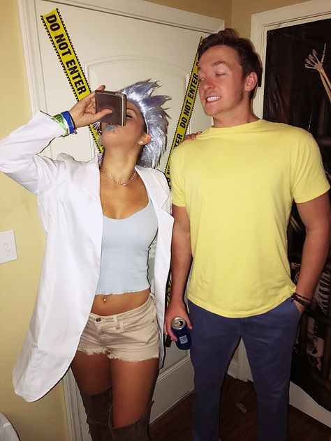 Couple Halloween Costume - Rick and Morty Cute, funny, & 80% DIY Rick And Morty Costume, Morty Costume, Couples Costumes Creative, Funny Couple Costumes, Funny Couple Halloween Costumes, Diy Couples Costumes, Halloween Coustumes, Couple Costumes, Effects Makeup