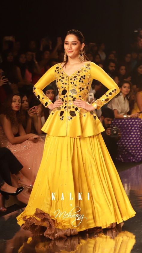 Latest Lehenga Blouse Designs, Tulip Mirror, Sunset Yellow, Designer Anarkali Dresses, Indian Fashion Trends, Indian Outfits Lehenga, Lehnga Dress, Velvet Dress Designs, Lehenga Blouse Designs