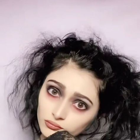 Mrs Lovett, Sweeney Todd, Helena Bonham Carter, Tim Burton, Hair Tutorial, Hair Styles, Hair, Quick Saves, Instagram