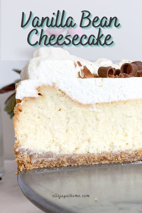 Keto Vanilla Bean Cheesecake, Vanilla Bean Recipes Desserts, Vanilla Bean Cheesecake Recipes, Ugly Dip, Elegant Cheesecake, Vanilla Bean Recipes, Vanilla Cheesecake Recipes, Vanilla Desserts, Vanilla Bean Cheesecake