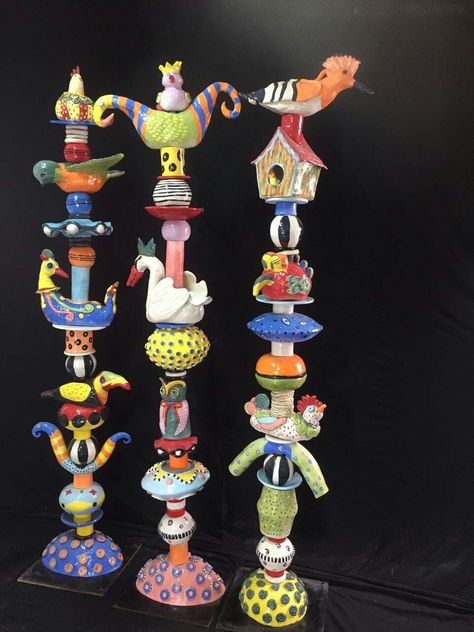 Ceramics totems in Reuma's Studio Totem Pole Art, Peace Pole, Garden Totem, Art Pole, Garden Totems, Pole Art, Sculptures Céramiques, Garden Pottery, Hand Built Pottery