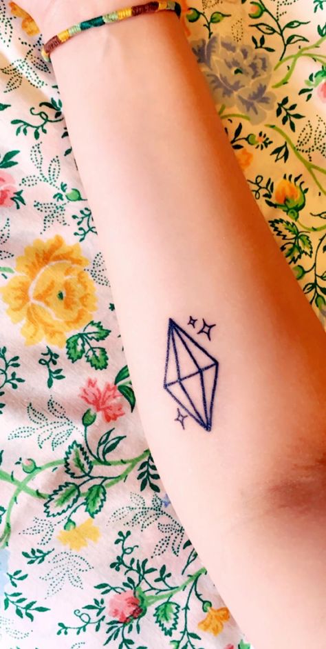 Sims Diamond Tattoo, Sims Tattoos Ideas, Sims Logo Tattoo, Sims Tattoo Plumbob, Sims Inspired Tattoo, Simple Large Tattoos, Sims Tattoo Ideas Real, Sims Plumbob Tattoo, Sims Tattoo Ideas