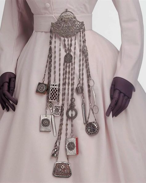 Victoria and Albert Museum | Before swiss army knives were invented, there was the chatelaine ✨ Intended to be both decorative and practical, chatelaines are belt… | Instagram Scissors Case, Jewelry Belt, Symbol Of Wealth, Belt Hook, Victorian Clothing, Household Tools, Scent Bottle, Reference Poses, Chatelaine