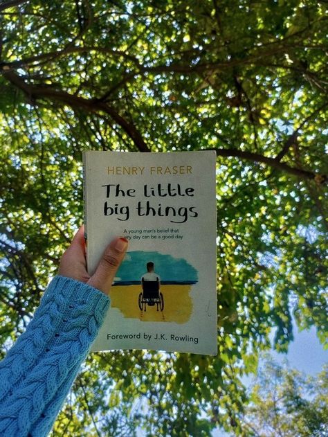 Books | aesthetic | the little big things | photoshoots | aesthetic books | snap ideas Books Snap, A Little Life Book, English Novels, Snap Ideas, Instagram Picture Quotes, Aesthetic Books, Instagram Creative Ideas, Book Instagram, Books For Self Improvement