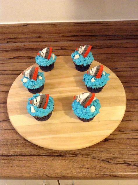 Titanic cupcakes Titanic Cupcakes, Titanic Birthday Party, Titanic Cake, Titanic Birthday, Titanic Party, Nautical Cakes, Birthday Party Idea, Nautical Cake, Titanic History