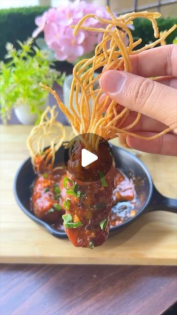 Girish Chhabria on Instagram: "Name this Chinese Starter??  Do support us and do like, share, comment and tag your friends and family who would love to try this!   Also do checkout our story highlights to know products, kitchenware and gadgets which we use in our videos!   👨‍🍳For more updates follow us @agarnishbowl  👨‍🍳For more updates follow us @agarnishbowl  ☞︎︎︎ Use #agarnishbowl to get featured!!  .  .  ❌ Strictly No Repost!! Neither on Instagram nor on any other platforms.  .  #namethis #chinesestarter #easyrecipes #quickrecipes #recipecreator #mumbaifoodblogger #mumbaifoodbloggers #mumbaifoodblog #thanefoodblogger #navimumbaifoodblogger #foodcontentcreator" Chinese Starters Appetizers, Chinese Starters, Veggie Soup Recipes, Vegetarian Starters, Mumbai Food, Indian Cooking Recipes, Vegetarian Snacks Recipes, Grilled Cheese Recipes, Videos Cooking