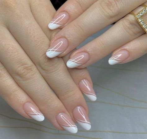 Subtle Nails, Fancy Nails Designs, Simple Gel Nails, Girly Acrylic Nails, Simple Acrylic Nails, Cute Gel Nails, Bridal Nails, Elegant Nails, Manicure Y Pedicure