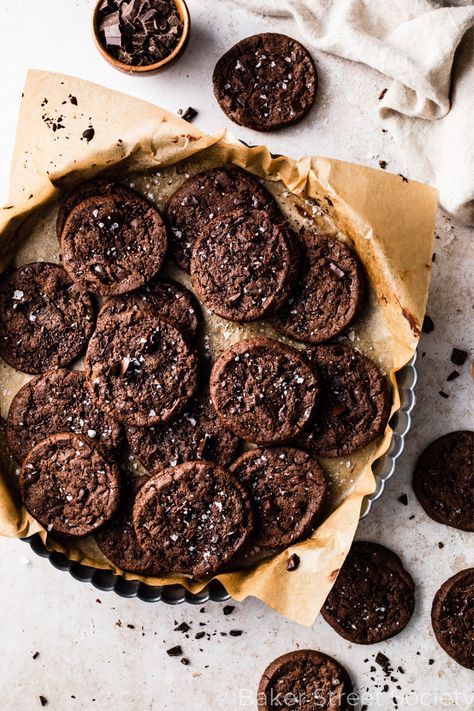 French Sable Cookies, Sable Cookies, Chocolate Shortbread Cookies, French Cookies, Best Chocolate Desserts, Chocolate Cake Cookies, Chocolate Bourbon, French Chocolate, Rolled Sugar Cookies