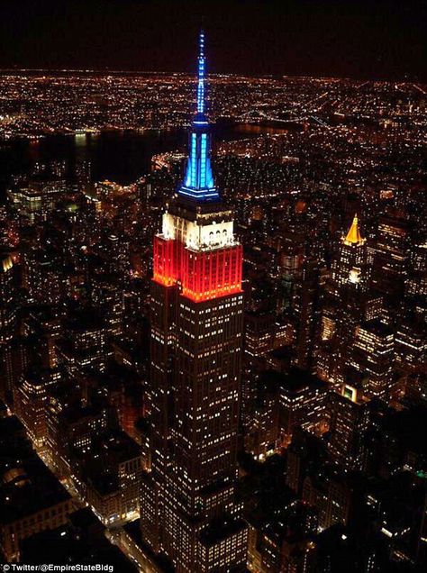 The Empire State Building, New York City Fc, Visit New York, Manhattan New York, Concrete Jungle, American Cities, Beautiful Buildings, Beautiful Places To Visit, City Lights