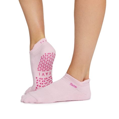 Pink Exercise, Elegant Socks, Blue Q Socks, Club Pilates, Barre Socks, Tiny Room, Socks Design, Pilates Socks, Barbie Summer