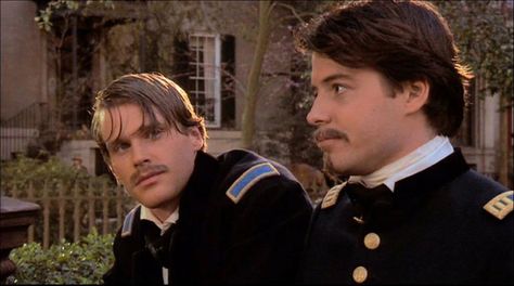 Glory, 1989 Glory Movie, Robert Gould Shaw, 1980s Films, Robert Shaw, Cary Elwes, Matthew Broderick, Youtube Playlist, Friends Funny Moments, Hollywood Icons