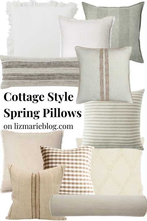 Cottage Core Pillows, Cottage Couches, Cottage Farmhouse Living Room, Cottage Throw Pillows, Above Couch Decor, French Country Pillows, Cottage Core Home, Cottage Pillows, Vintage Cottage Core