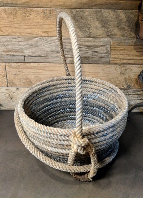 Lariat Basket with Handle ~ LB95H Western General Store, Lariat Rope Crafts, Barbie Painting, Lasso Rope, Cowboy Crafts, Diy Rope Basket, Western Crafts, Rope Projects, Rope Decor