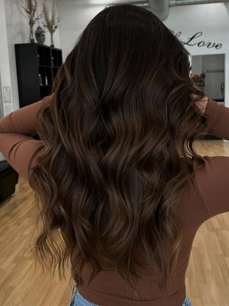 Black Roots And Brown Hair, Dark Roots Chocolate Brown Hair, Coffe Balayage Dark Brown, Dark Chocolate Brown Balayage On Black Hair, Dark Brown Roots Balayage, Brown Balayage Dark Roots, Brown Hair Colors With Dark Roots, Brown Hair Black Roots, Chocolate Brown Dimensional Hair