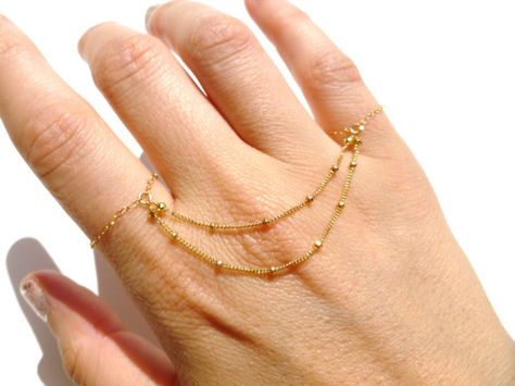 Belly Dancing Jewelry, Unique Bridal Jewelry, Hand Chain Jewelry, Vintage Engagement Rings Sapphire, Dance Jewelry, Gold Rings Jewelry, Hand Bracelet, Jewelry Indian, Knuckle Rings