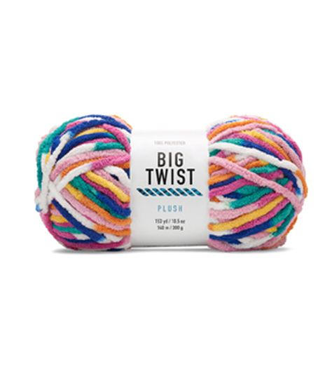 Big Twist Yarn, Making Blankets, Bernat Yarn, Plush Yarn, Big Twist, Make Blanket, Knitting Gauge, Super Bulky Yarn, Blanket Yarn