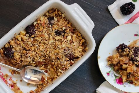 Black Raspberry Crisp Recipe Raspberry Crisp Recipe, Blackberry Crumble Recipe, Black Raspberry Recipes, Chicken Liver Pate Recipe, Raspberry Crisp, Black Raspberries, Blackberry Crumble, Mary Berry Recipe, Middle East Recipes