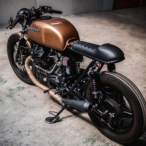 Cb 450 Cafe Racer, Jawa 350, Cafe Moto, Cx500 Cafe Racer, Custom Bikes Cafe Racers, Cb 450, Suzuki Cafe Racer, Brat Cafe, Honda Cx500