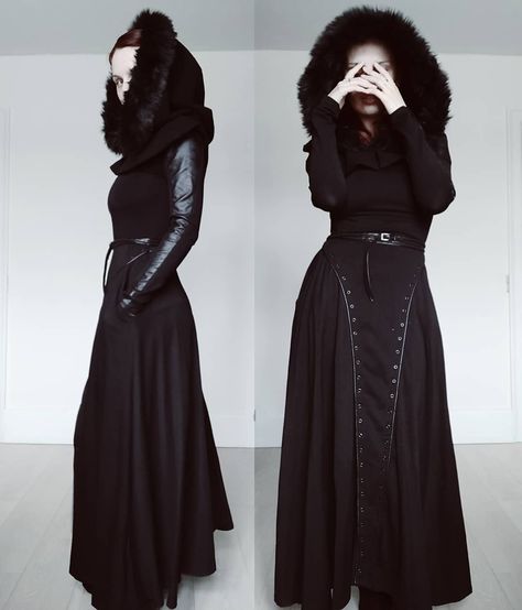 Off to see one of my all time favorite bands, Wardruna, perform at one of my all time favorite venues! And so many of my favorite people… Winter Goth Outfits, Alt Hijab, Dark Mori Fashion, Winter Goth, Viking Aesthetic, Dress And Belt, Strega Fashion, Alternative Model, Mori Fashion