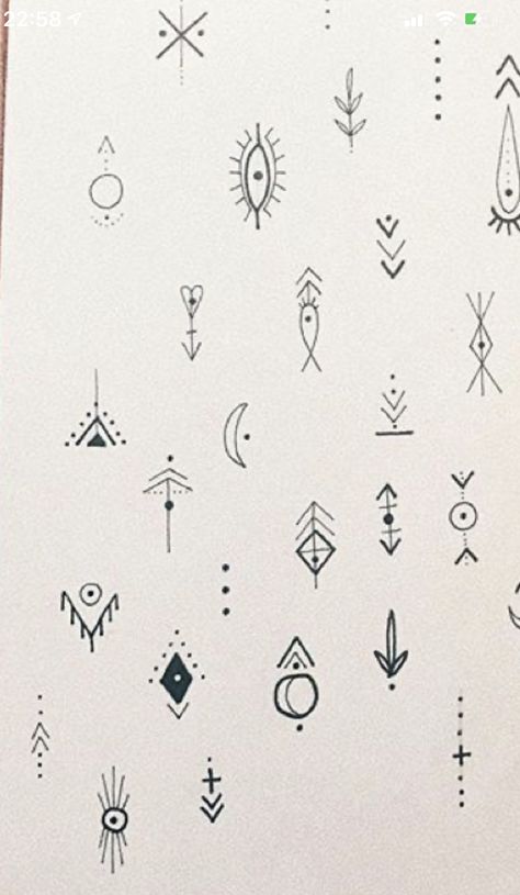 Minimalist Boho Tattoo, Boho Stick And Poke Tattoo, Navratri Body Tattoo, Finger Henna Tattoo Designs, Minimalist Tattoo Symbols, Navratri Tatoos, Mini Tattoos Finger Symbols, Handpoked Tattoo Ideas, Navratri Tattoo Design