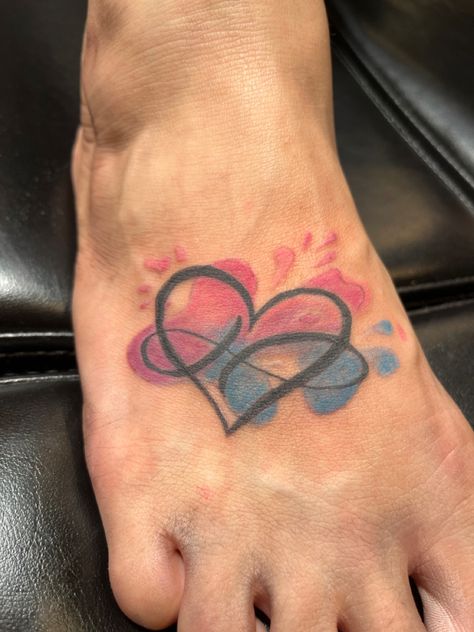 Polyamory infinity heart symbol done in watercolor style with bi pride colors. Polyamory Tattoo Ideas, Polyamory Tattoo, Pride Butterfly Tattoo, Poly Tattoo, Infinity Heart Tattoo, Polyamorous Flag, Infinity Heart Symbol, Polyamourus Pride Flag, Heart With Infinity Tattoo